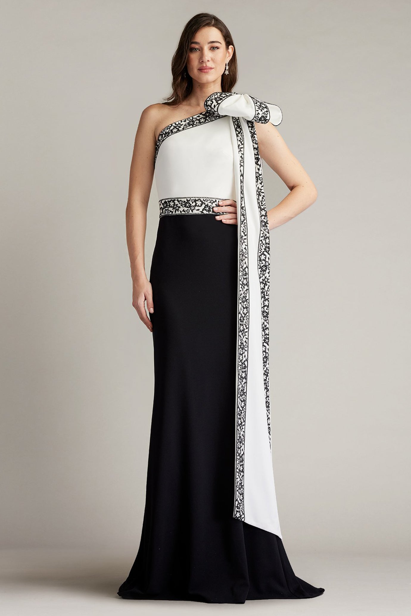Domini Two-Tone Bow Shoulder Gown