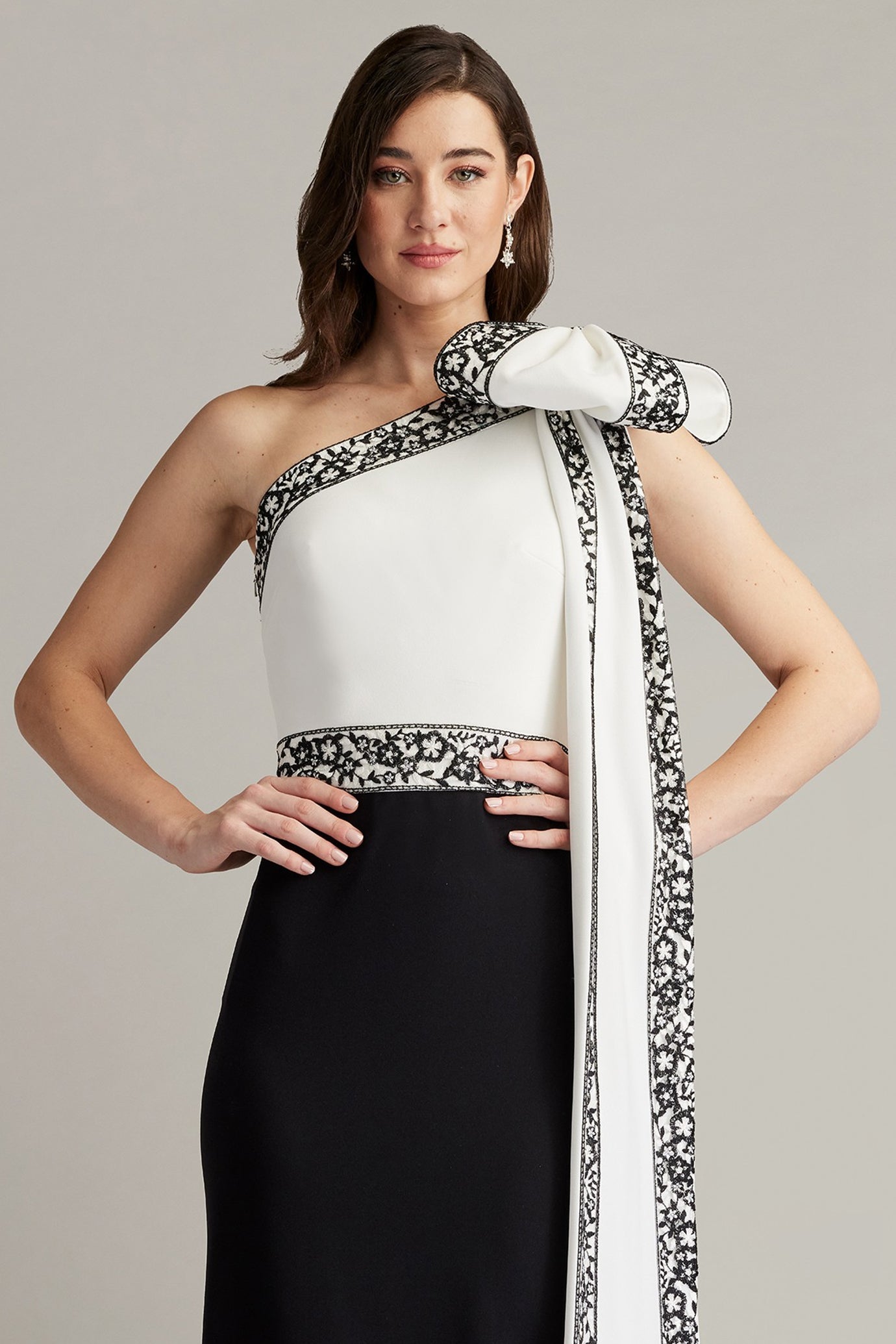 Domini Two-Tone Bow Shoulder Gown