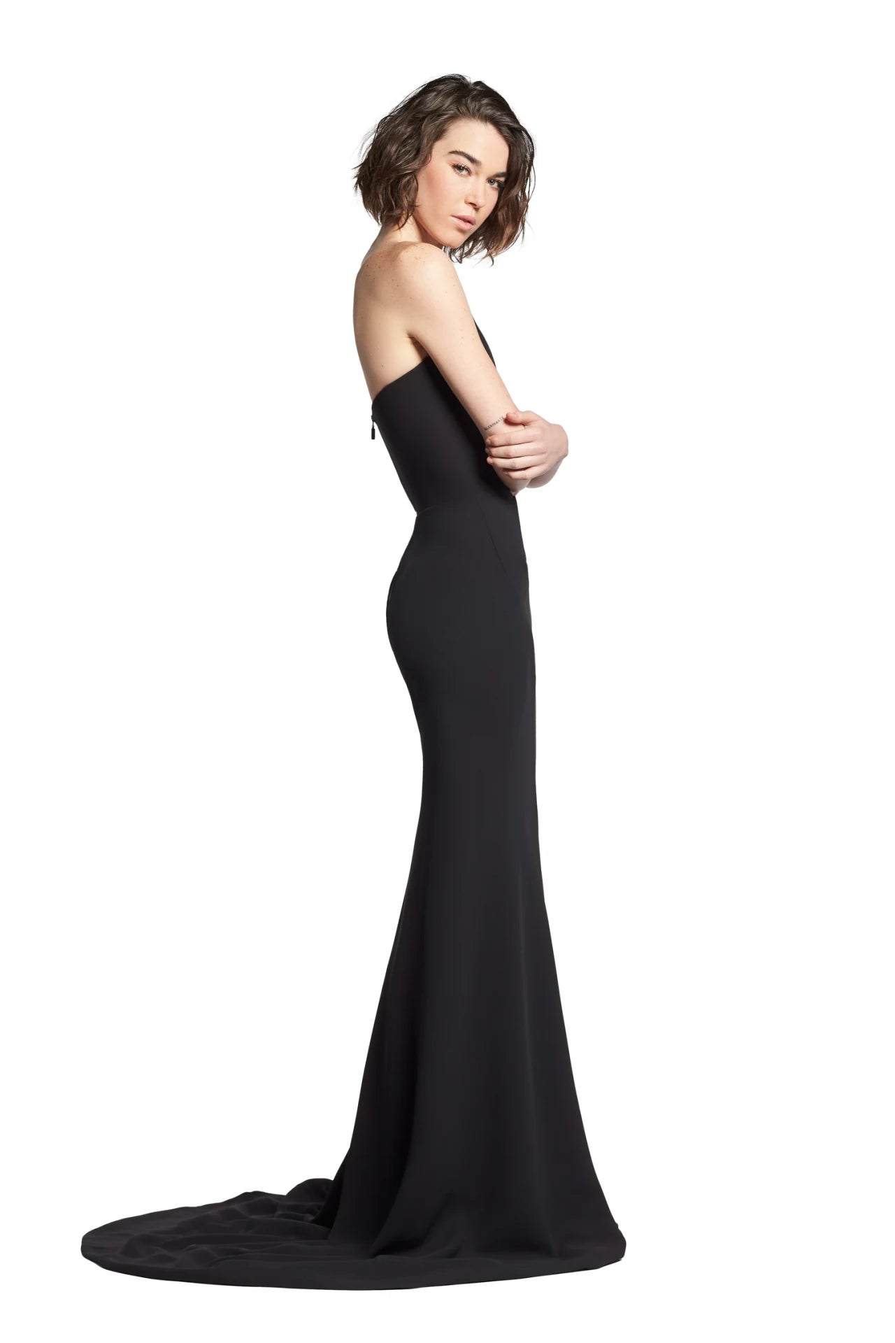 Dare Gown in Black