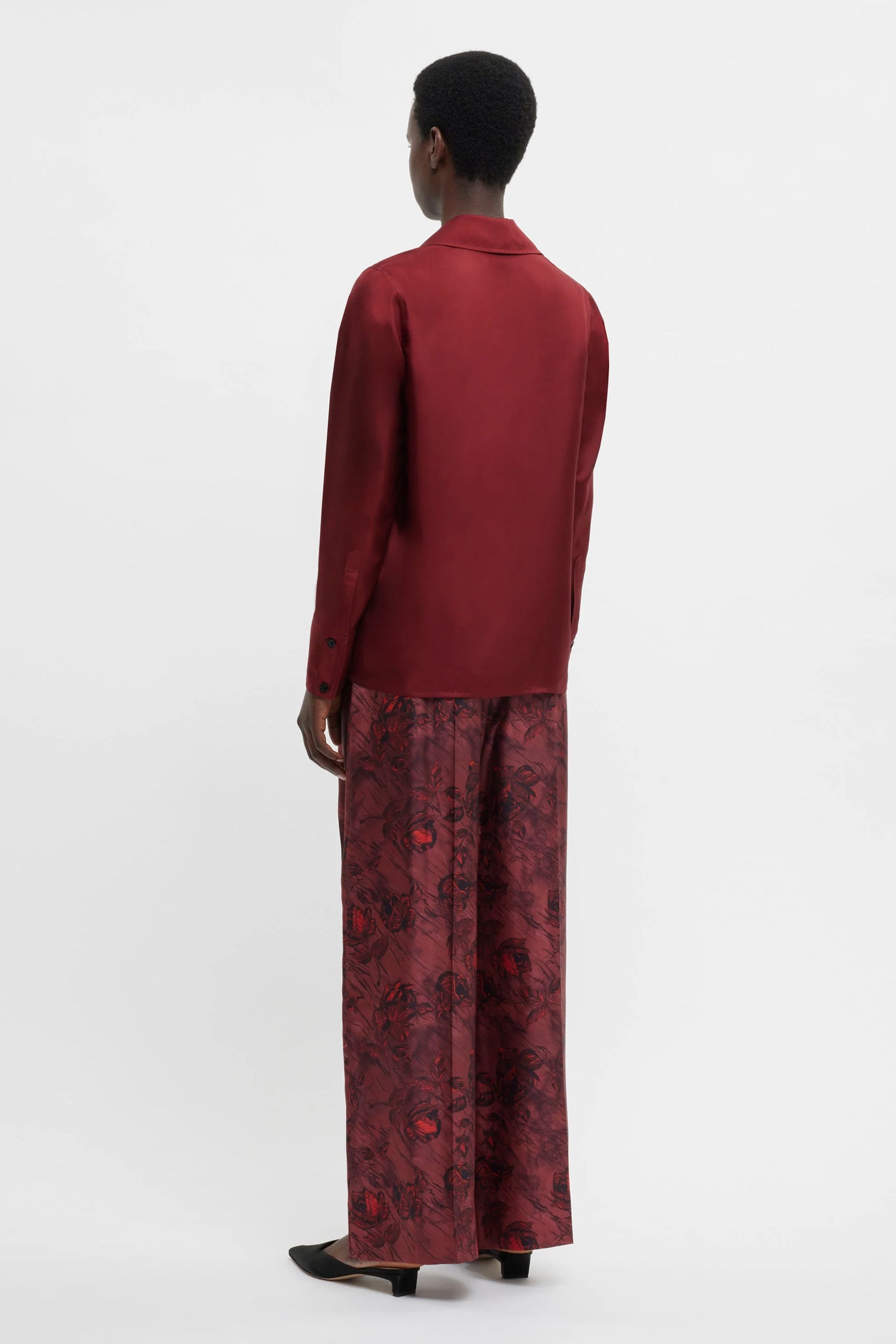Heqet Trousers In Red Roses On Marble Print Silk Twill
