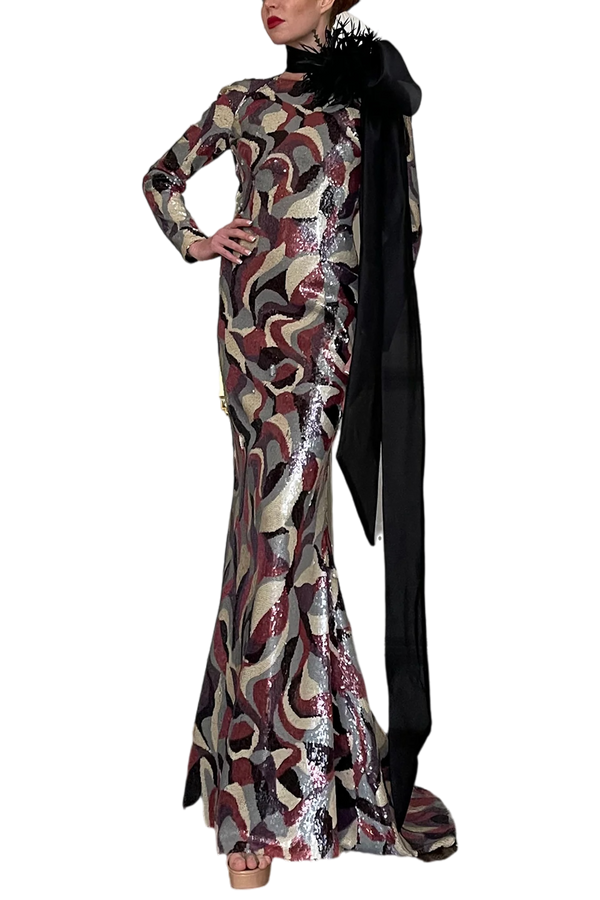 Long-Sleeved Mermaid Dress with Neck Bow