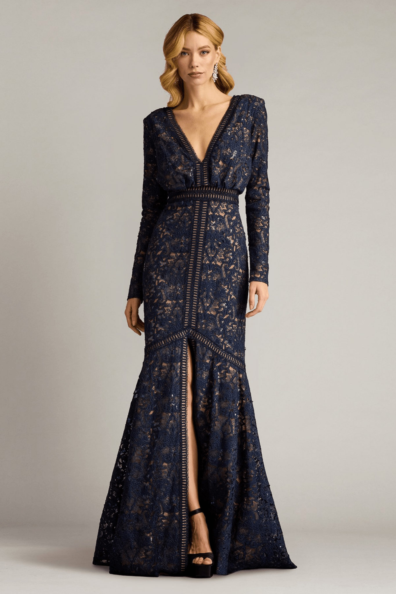 Alawa Sequin Embroidered Gown - ALBOUSHIYA - district 5 - dubai - riyadh - abaya - dresses - designers - evening wear - luxury - elegance - craftsmanship - gowns - cocktail dresses - collections - georges
