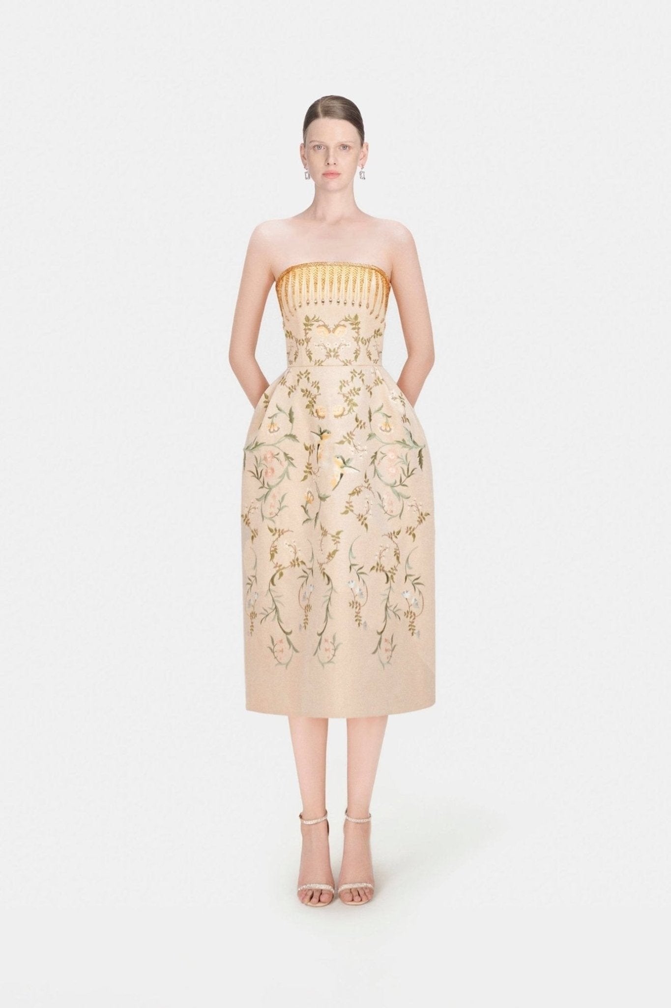 Almira Dress - ALBOUSHIYA - district 5 - dubai - riyadh - abaya - dresses - designers - evening wear - luxury - elegance - craftsmanship - gowns - cocktail dresses - collections - georges