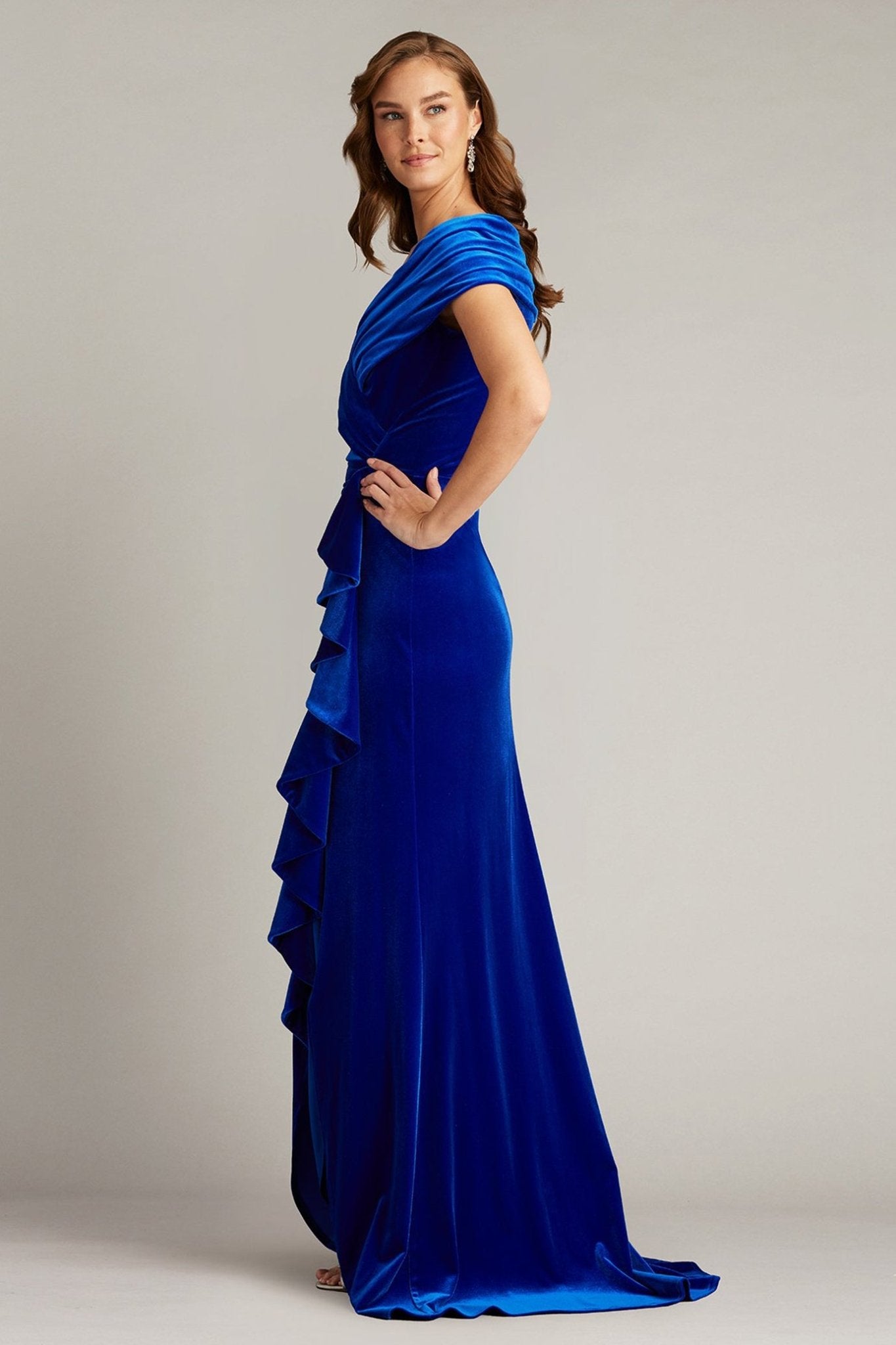 Alvarez Velvet Waterfall Drape Gown - ALBOUSHIYA - district 5 - dubai - riyadh - abaya - dresses - designers - evening wear - luxury - elegance - craftsmanship - gowns - cocktail dresses - collections - georges