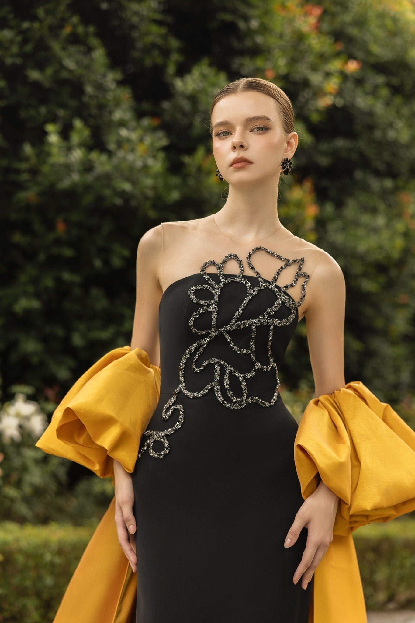 Amelie Crepe Dress - ALBOUSHIYA - district 5 - dubai - riyadh - abaya - dresses - designers - evening wear - luxury - elegance - craftsmanship - gowns - cocktail dresses - collections - georges