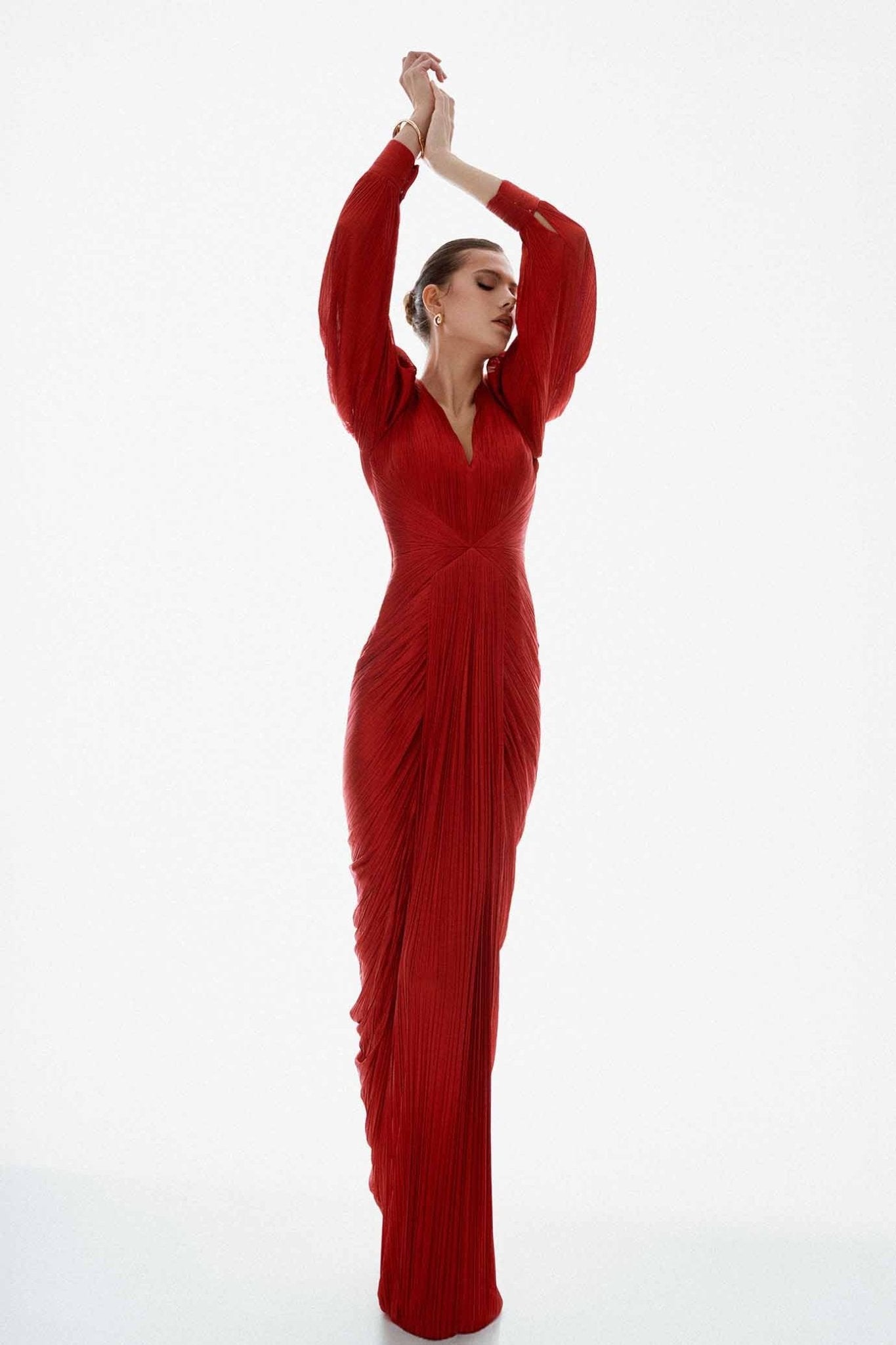 Aster V - Neck Long Sleeve Fitted Gown - ALBOUSHIYA - district 5 - dubai - riyadh - abaya - dresses - designers - evening wear - luxury - elegance - craftsmanship - gowns - cocktail dresses - collections - georges
