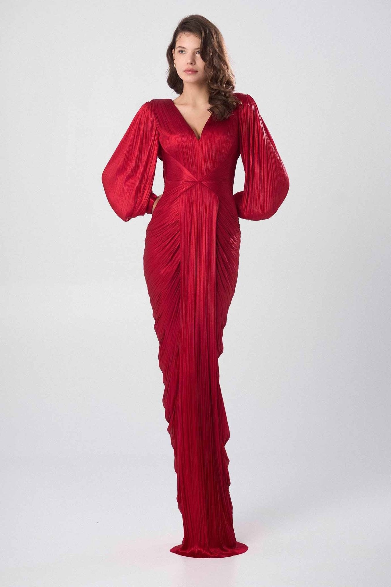 Aster V - Neck Long Sleeve Fitted Gown - ALBOUSHIYA - district 5 - dubai - riyadh - abaya - dresses - designers - evening wear - luxury - elegance - craftsmanship - gowns - cocktail dresses - collections - georges