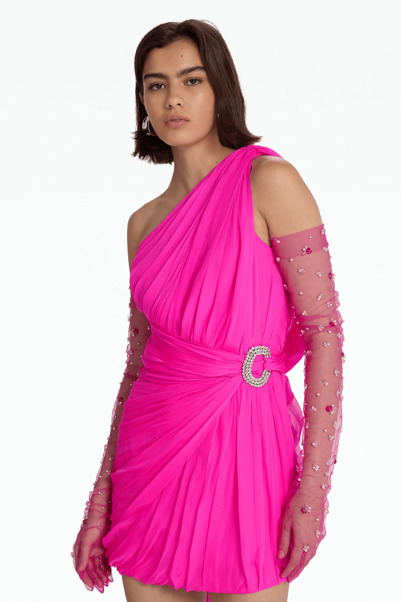 Astin Gloves - ALBOUSHIYA - district 5 - dubai - riyadh - abaya - dresses - designers - evening wear - luxury - elegance - craftsmanship - gowns - cocktail dresses - collections - georges