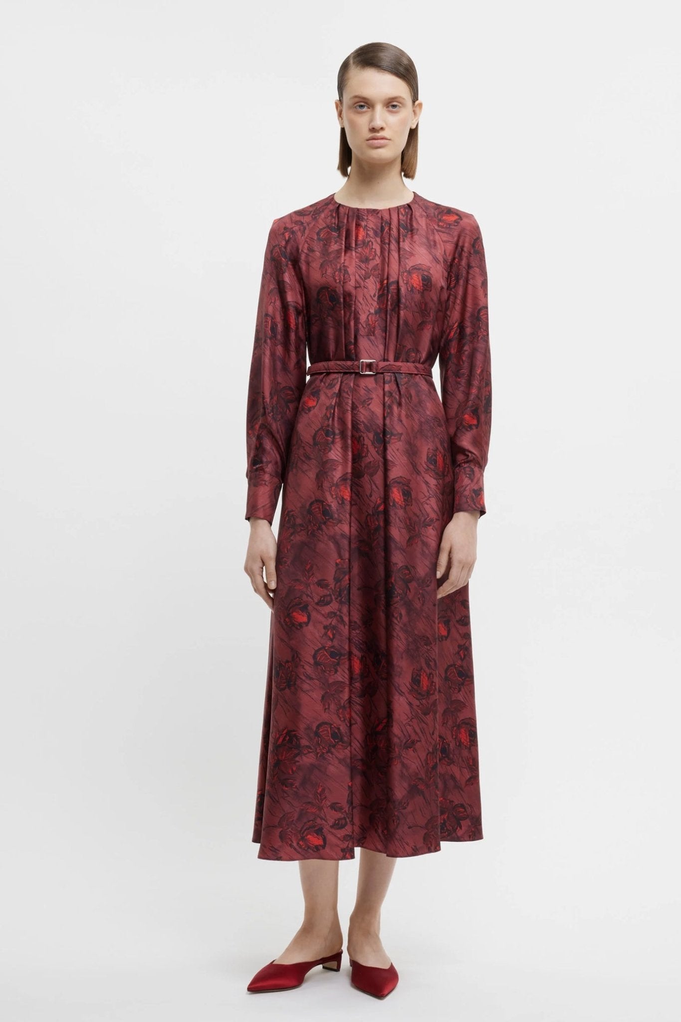 Bahiti Dress In Red Roses On Marble Print Silk Twill - ALBOUSHIYA - district 5 - dubai - riyadh - abaya - dresses - designers - evening wear - luxury - elegance - craftsmanship - gowns - cocktail dresses - collections - georges