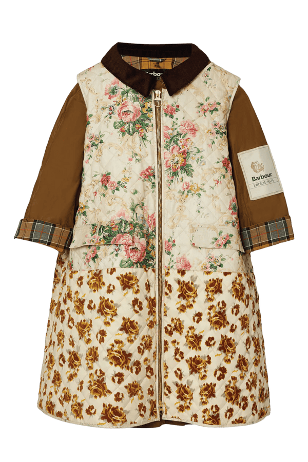 Barbour Waxed Cotton Coat - ALBOUSHIYA - district 5 - dubai - riyadh - abaya - dresses - designers - evening wear - luxury - elegance - craftsmanship - gowns - cocktail dresses - collections - georges