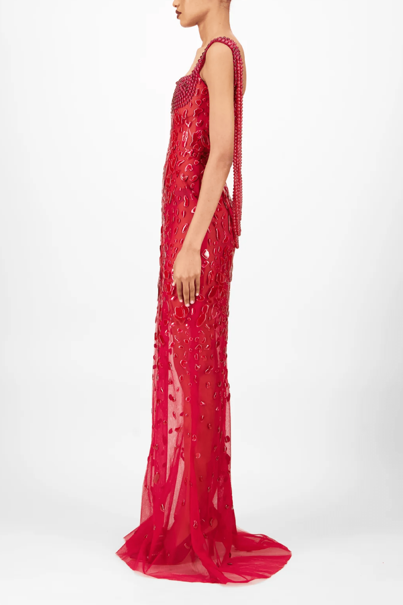 Beaded Long Dress - ALBOUSHIYA - district 5 - dubai - riyadh - abaya - dresses - designers - evening wear - luxury - elegance - craftsmanship - gowns - cocktail dresses - collections - georges