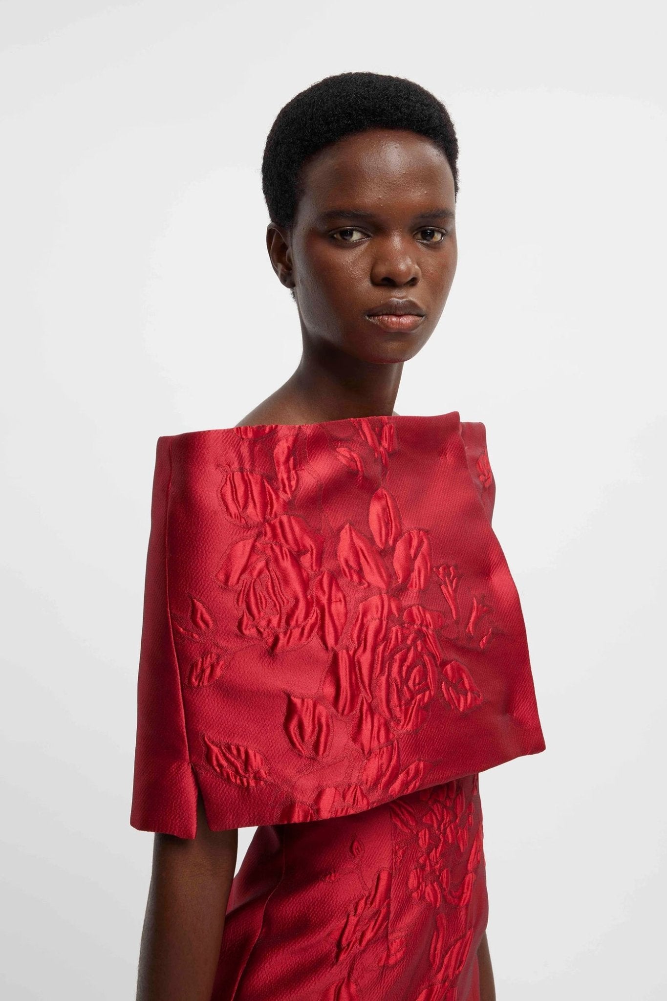 Bibiana Wrap In Red Graphic Rose Jacquard - ALBOUSHIYA - district 5 - dubai - riyadh - abaya - dresses - designers - evening wear - luxury - elegance - craftsmanship - gowns - cocktail dresses - collections - georges