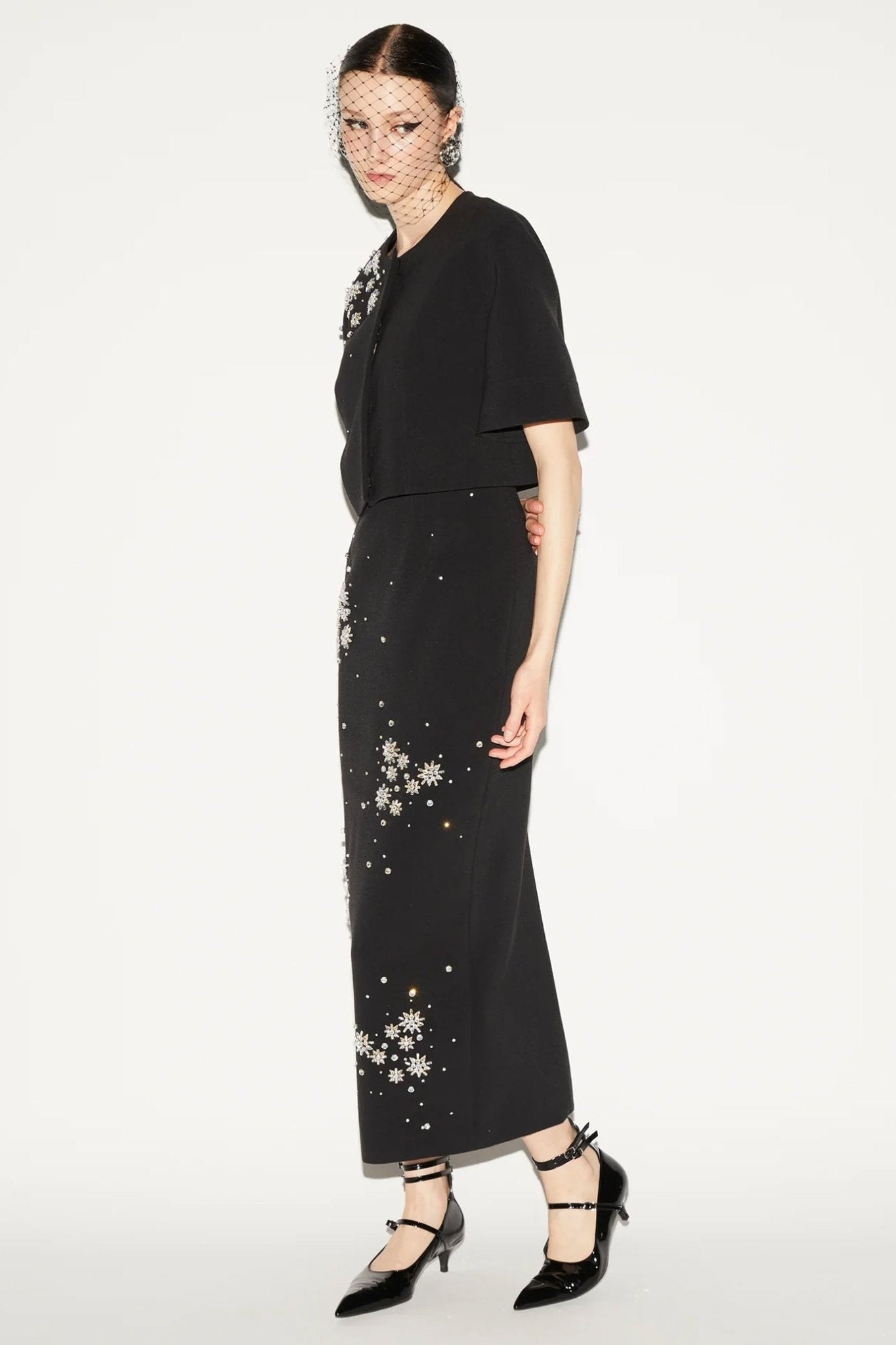 Black River Jacket - ALBOUSHIYA - district 5 - dubai - riyadh - abaya - dresses - designers - evening wear - luxury - elegance - craftsmanship - gowns - cocktail dresses - collections - georges