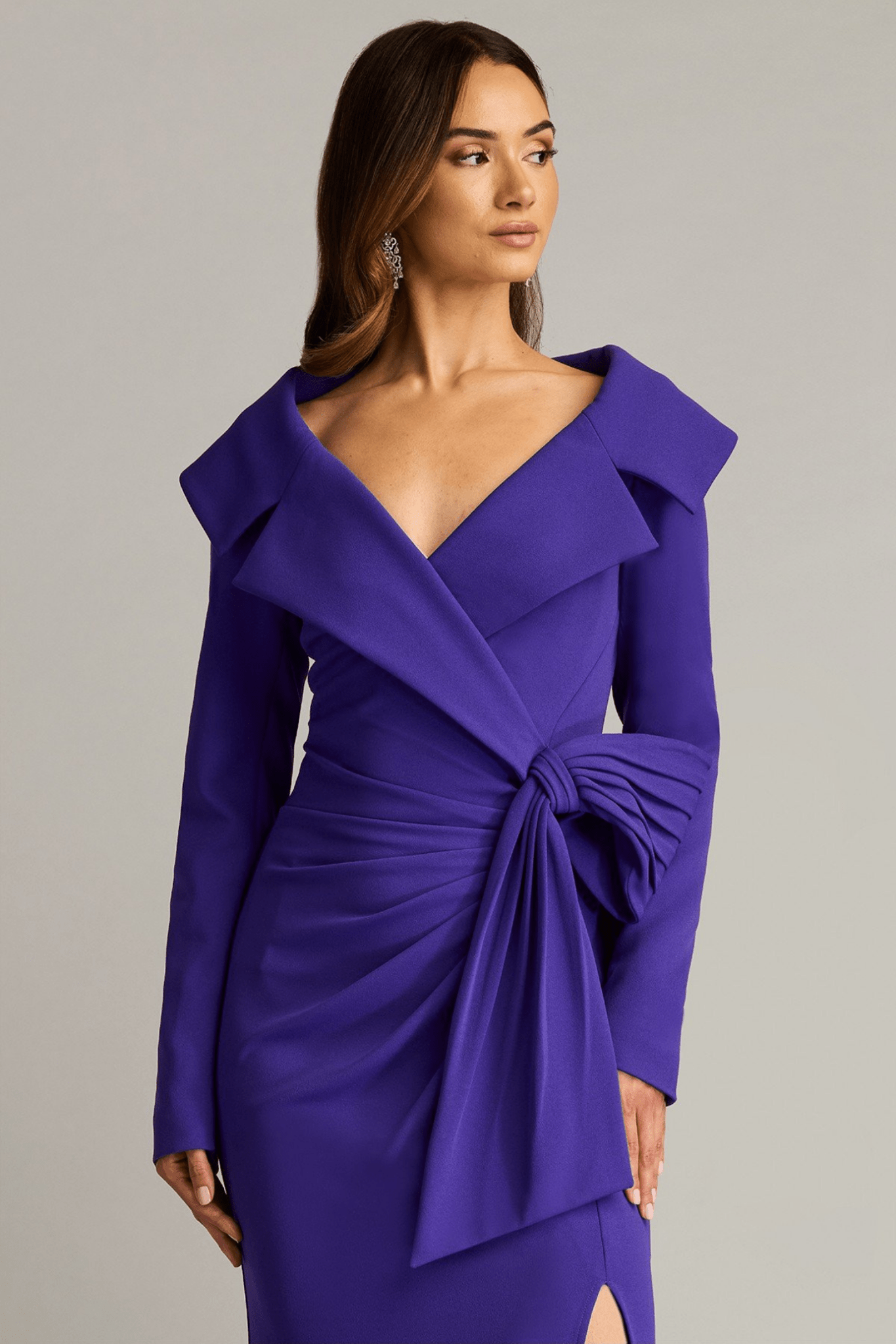 Boleyn Portrait Collar Gown - ALBOUSHIYA - district 5 - dubai - riyadh - abaya - dresses - designers - evening wear - luxury - elegance - craftsmanship - gowns - cocktail dresses - collections - georges