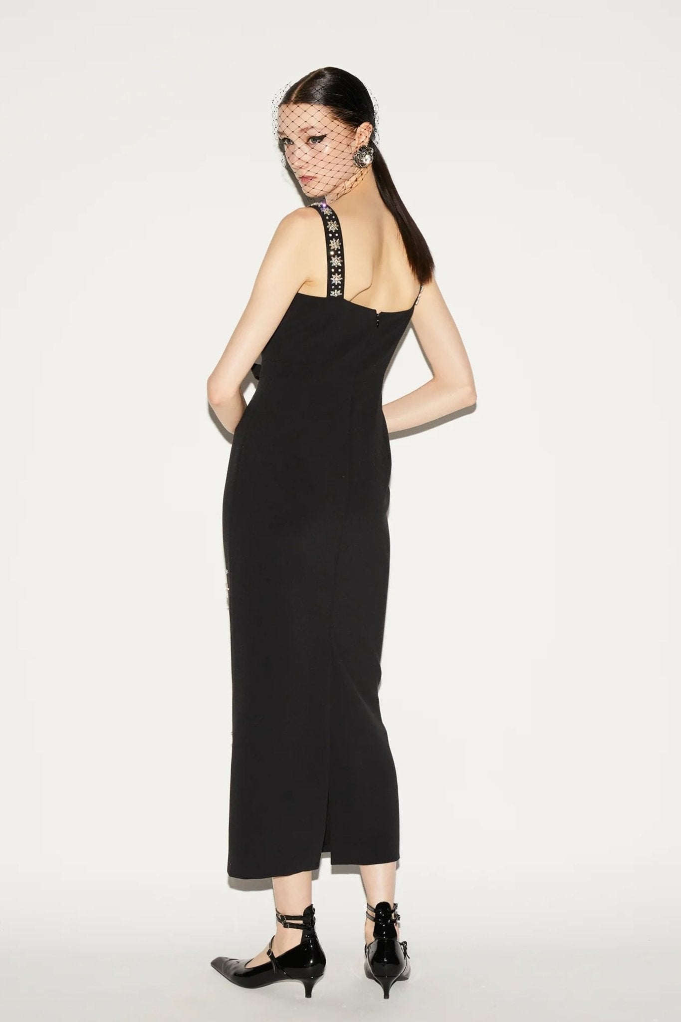 Brandy Black Dress - ALBOUSHIYA - district 5 - dubai - riyadh - abaya - dresses - designers - evening wear - luxury - elegance - craftsmanship - gowns - cocktail dresses - collections - georges