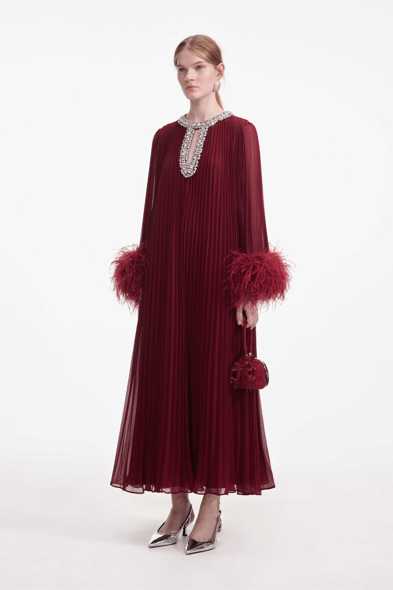 Burgundy Chiffon Feather Midi Dress - ALBOUSHIYA - district 5 - dubai - riyadh - abaya - dresses - designers - evening wear - luxury - elegance - craftsmanship - gowns - cocktail dresses - collections - georges