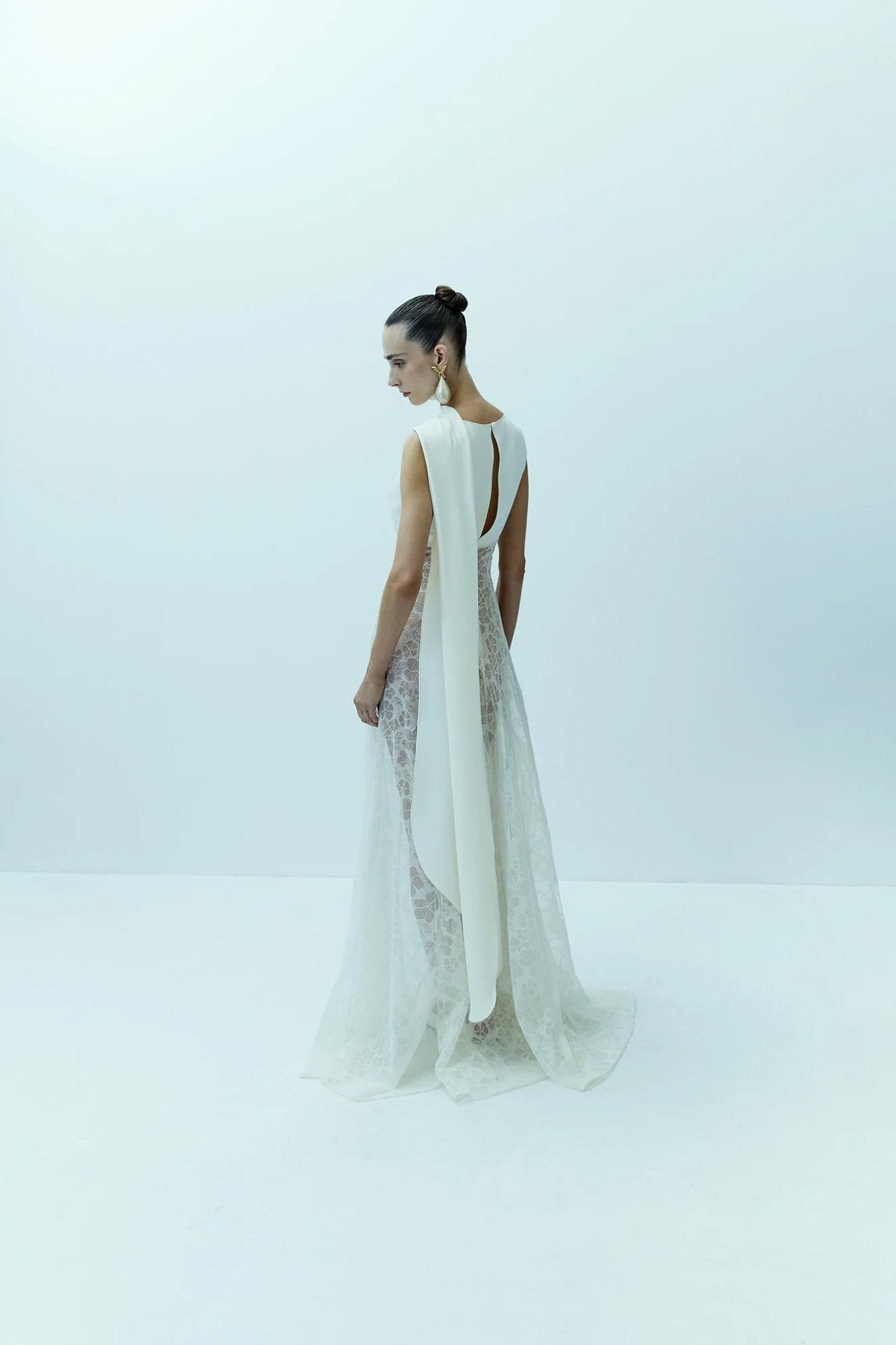 Calla Lily Gown - ALBOUSHIYA - district 5 - dubai - riyadh - abaya - dresses - designers - evening wear - luxury - elegance - craftsmanship - gowns - cocktail dresses - collections - georges