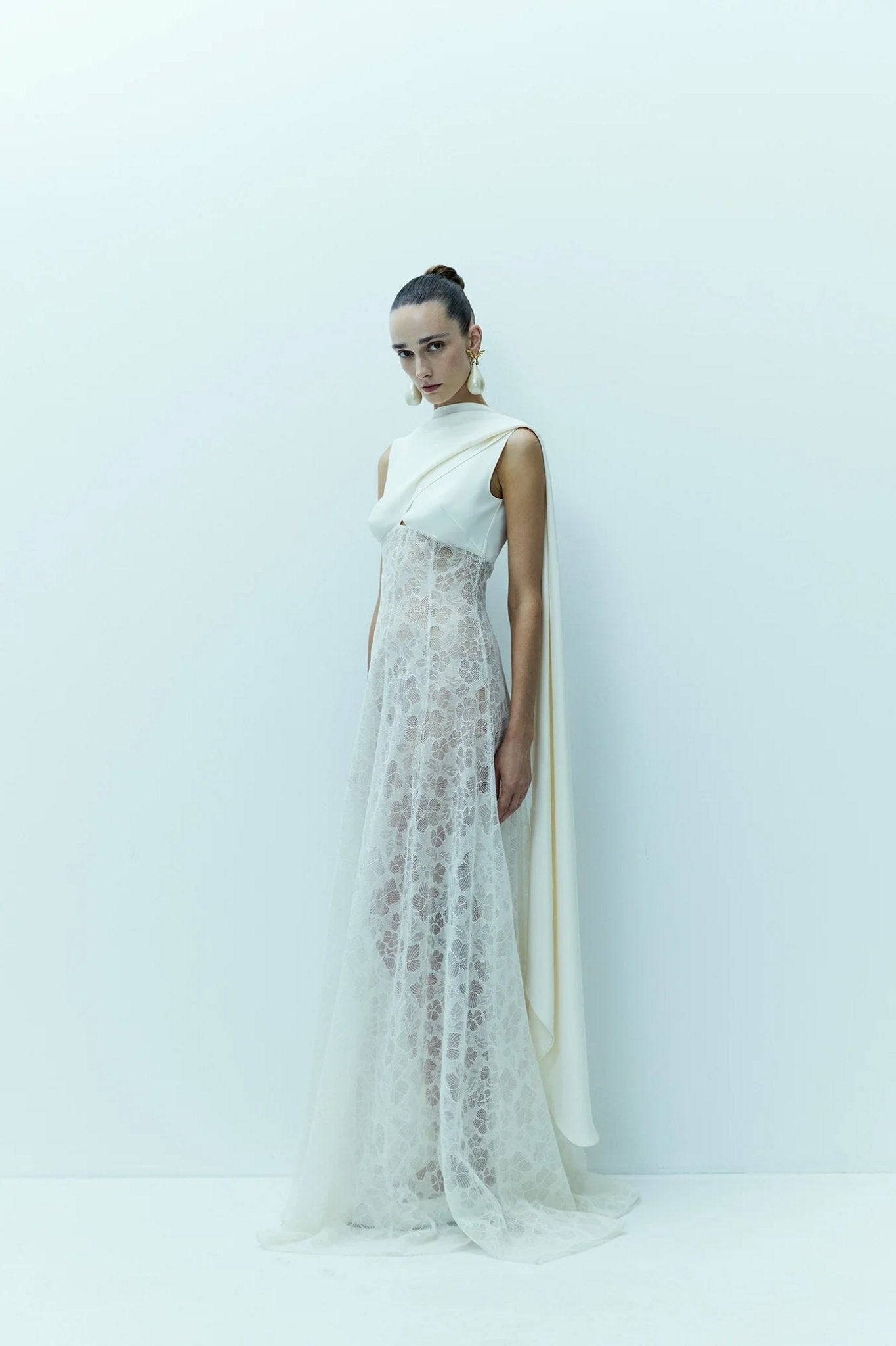 Calla Lily Gown - ALBOUSHIYA - district 5 - dubai - riyadh - abaya - dresses - designers - evening wear - luxury - elegance - craftsmanship - gowns - cocktail dresses - collections - georges