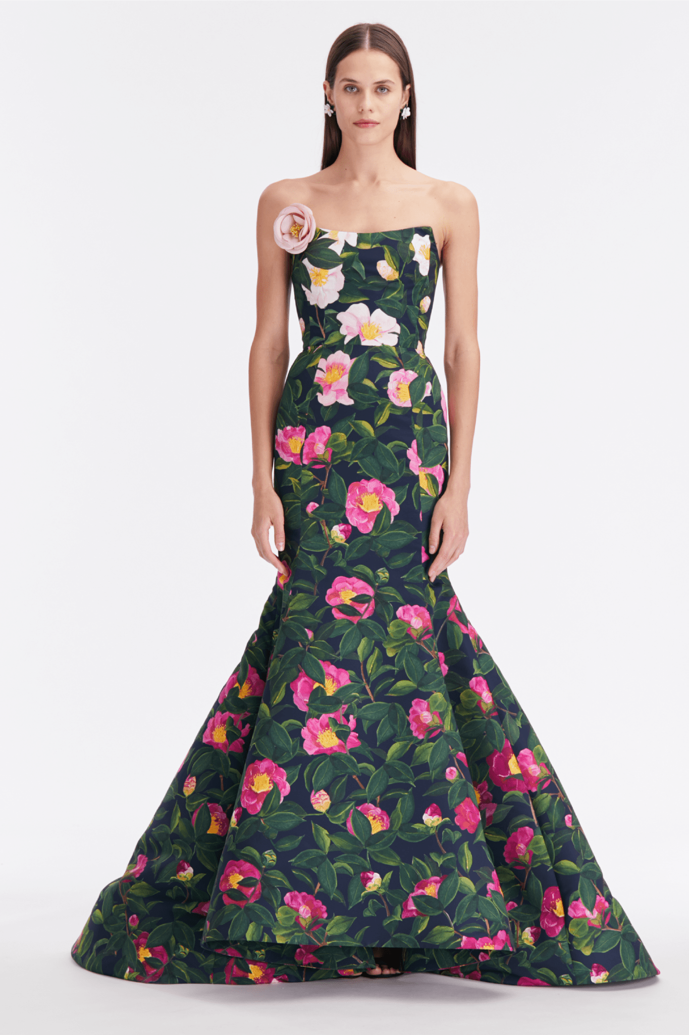 Camellia Faille Applique Embroidered Gown - ALBOUSHIYA - district 5 - dubai - riyadh - abaya - dresses - designers - evening wear - luxury - elegance - craftsmanship - gowns - cocktail dresses - collections - georges