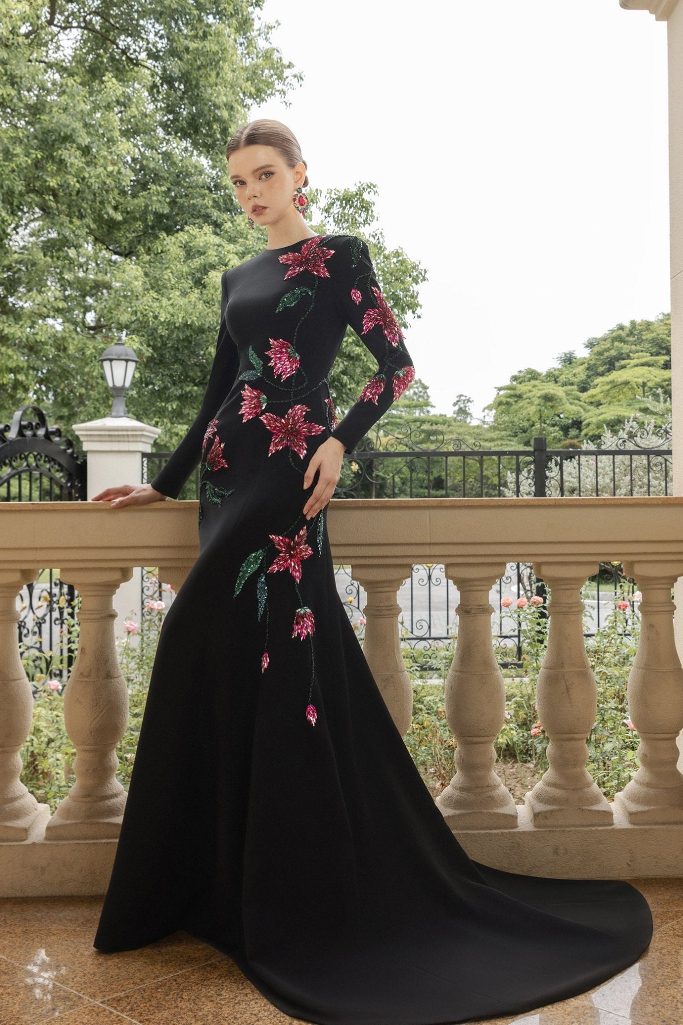Claire Crepe Dress - ALBOUSHIYA - district 5 - dubai - riyadh - abaya - dresses - designers - evening wear - luxury - elegance - craftsmanship - gowns - cocktail dresses - collections - georges