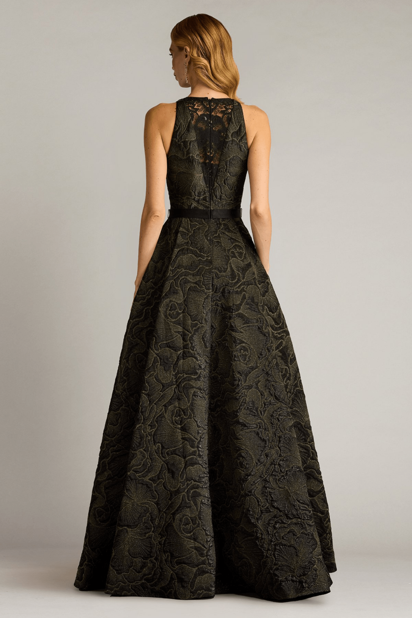 Darana Floral Jacquard Gown - ALBOUSHIYA - district 5 - dubai - riyadh - abaya - dresses - designers - evening wear - luxury - elegance - craftsmanship - gowns - cocktail dresses - collections - georges