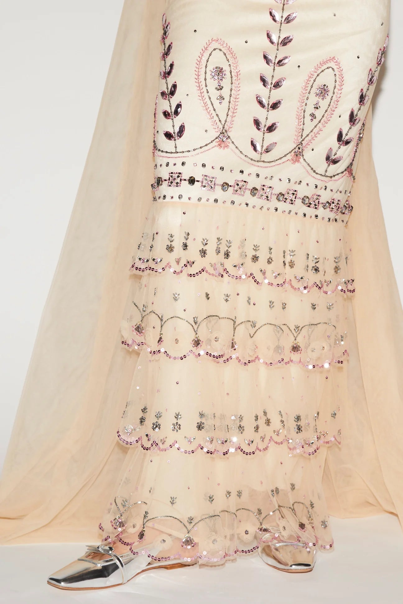 Dorian Gown - ALBOUSHIYA - district 5 - dubai - riyadh - abaya - dresses - designers - evening wear - luxury - elegance - craftsmanship - gowns - cocktail dresses - collections - georges