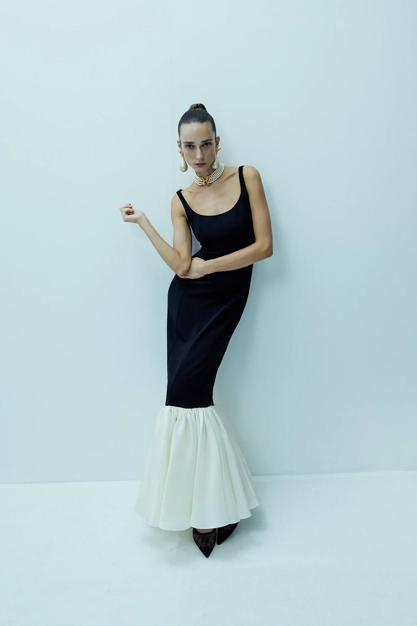 Edda Gown - ALBOUSHIYA - district 5 - dubai - riyadh - abaya - dresses - designers - evening wear - luxury - elegance - craftsmanship - gowns - cocktail dresses - collections - georges