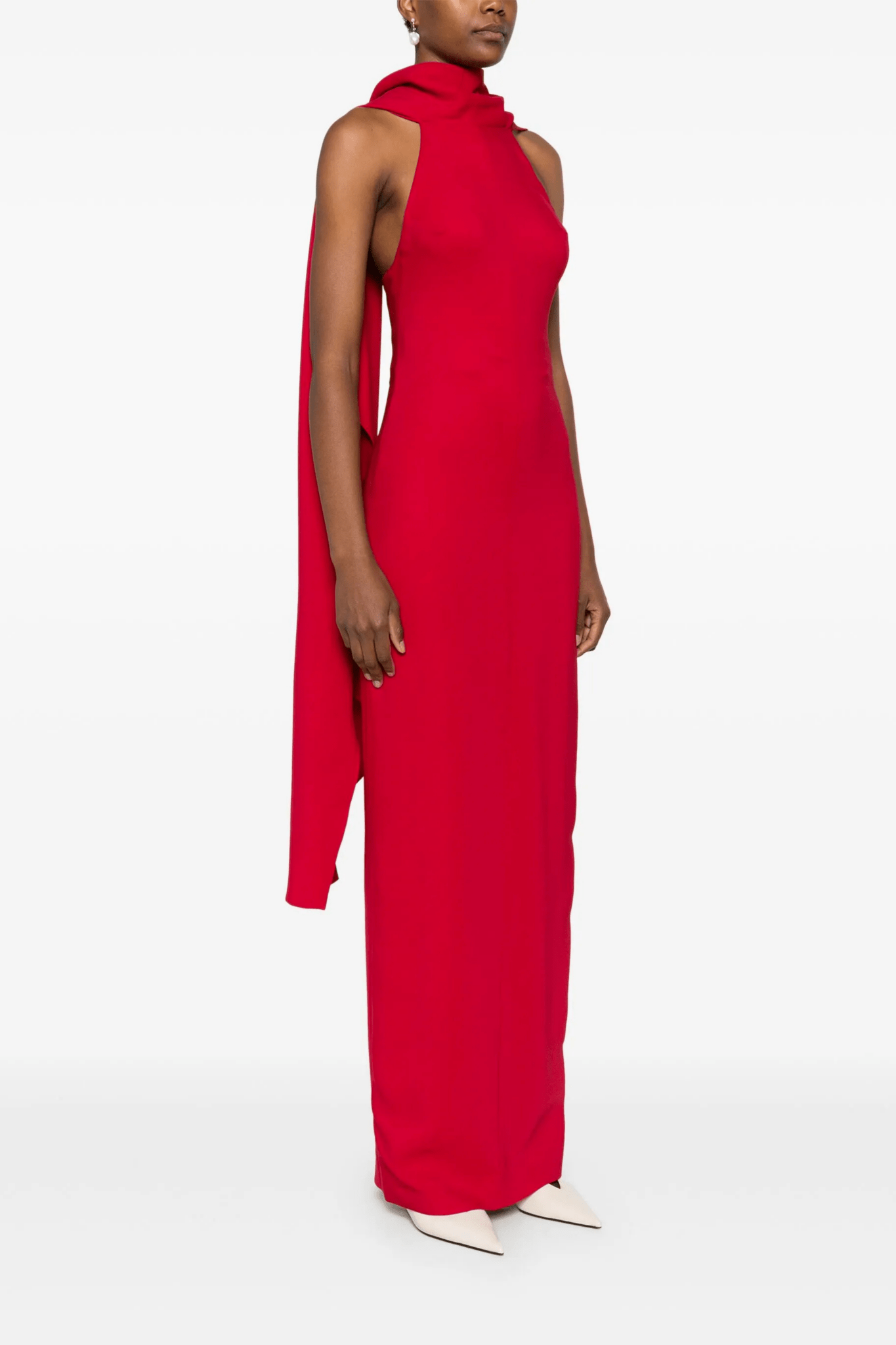 Emerson Maxi Dress - ALBOUSHIYA - district 5 - dubai - riyadh - abaya - dresses - designers - evening wear - luxury - elegance - craftsmanship - gowns - cocktail dresses - collections - georges