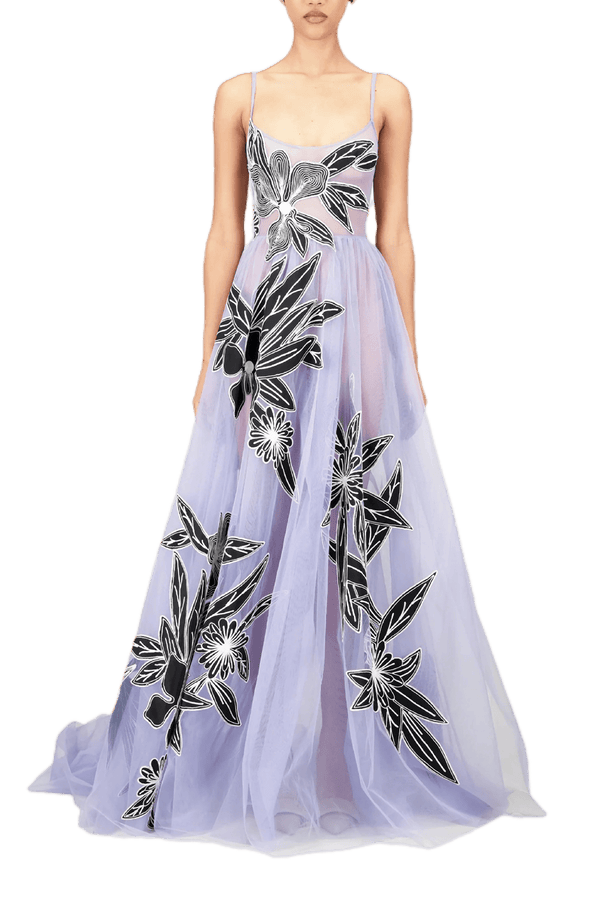 Extravagant Long Dress - ALBOUSHIYA - district 5 - dubai - riyadh - abaya - dresses - designers - evening wear - luxury - elegance - craftsmanship - gowns - cocktail dresses - collections - georges