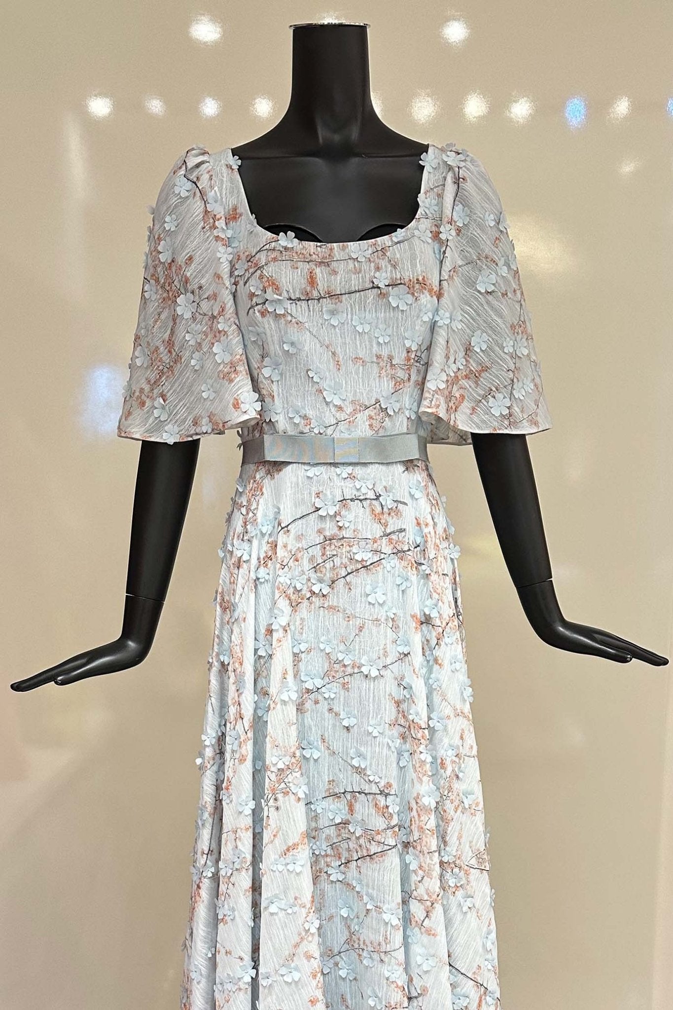 Flare Maxi Dress - ALBOUSHIYA - district 5 - dubai - riyadh - abaya - dresses - designers - evening wear - luxury - elegance - craftsmanship - gowns - cocktail dresses - collections - georges