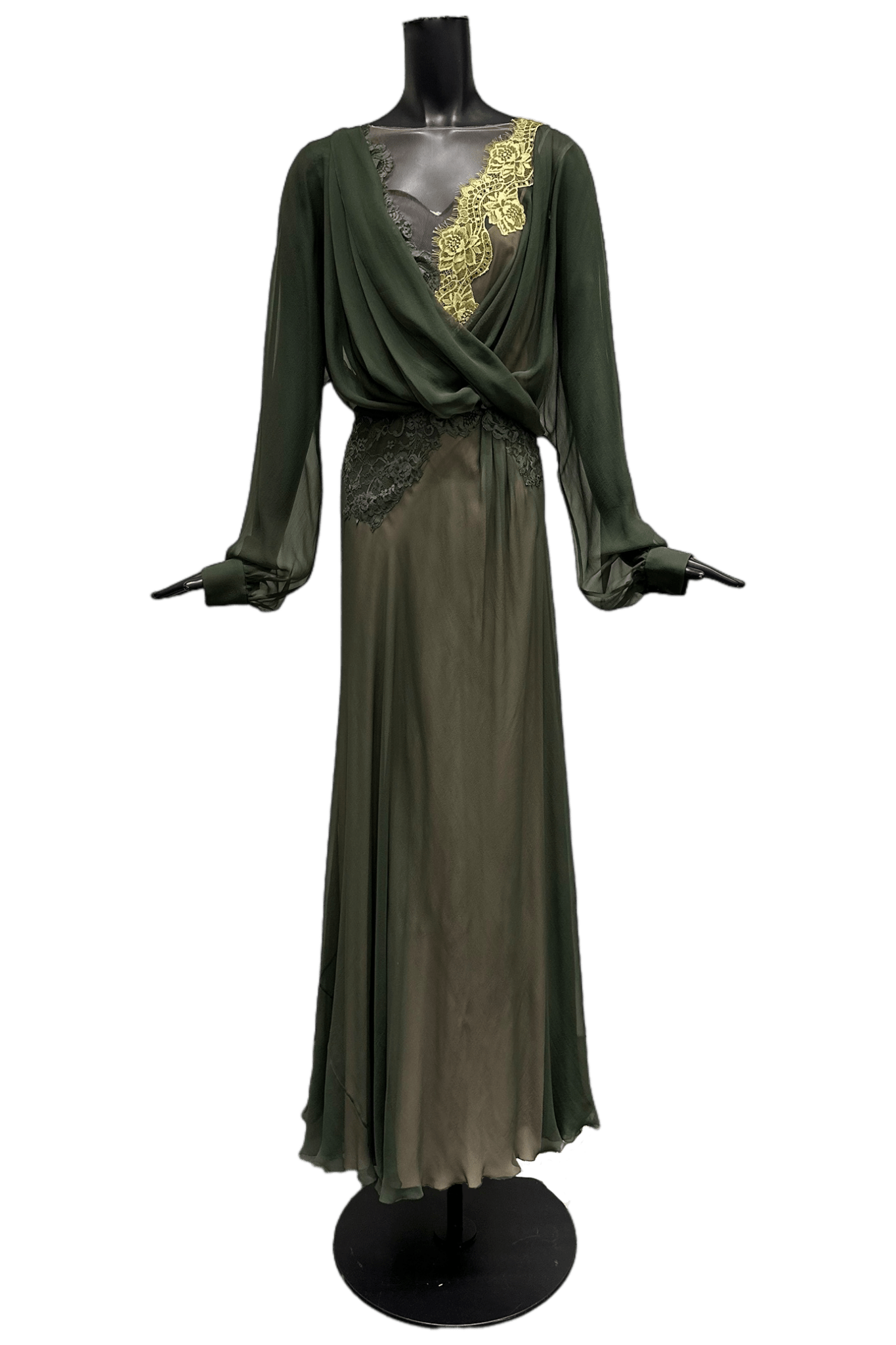 Floor Length Silk Dress - ALBOUSHIYA - district 5 - dubai - riyadh - abaya - dresses - designers - evening wear - luxury - elegance - craftsmanship - gowns - cocktail dresses - collections - georges