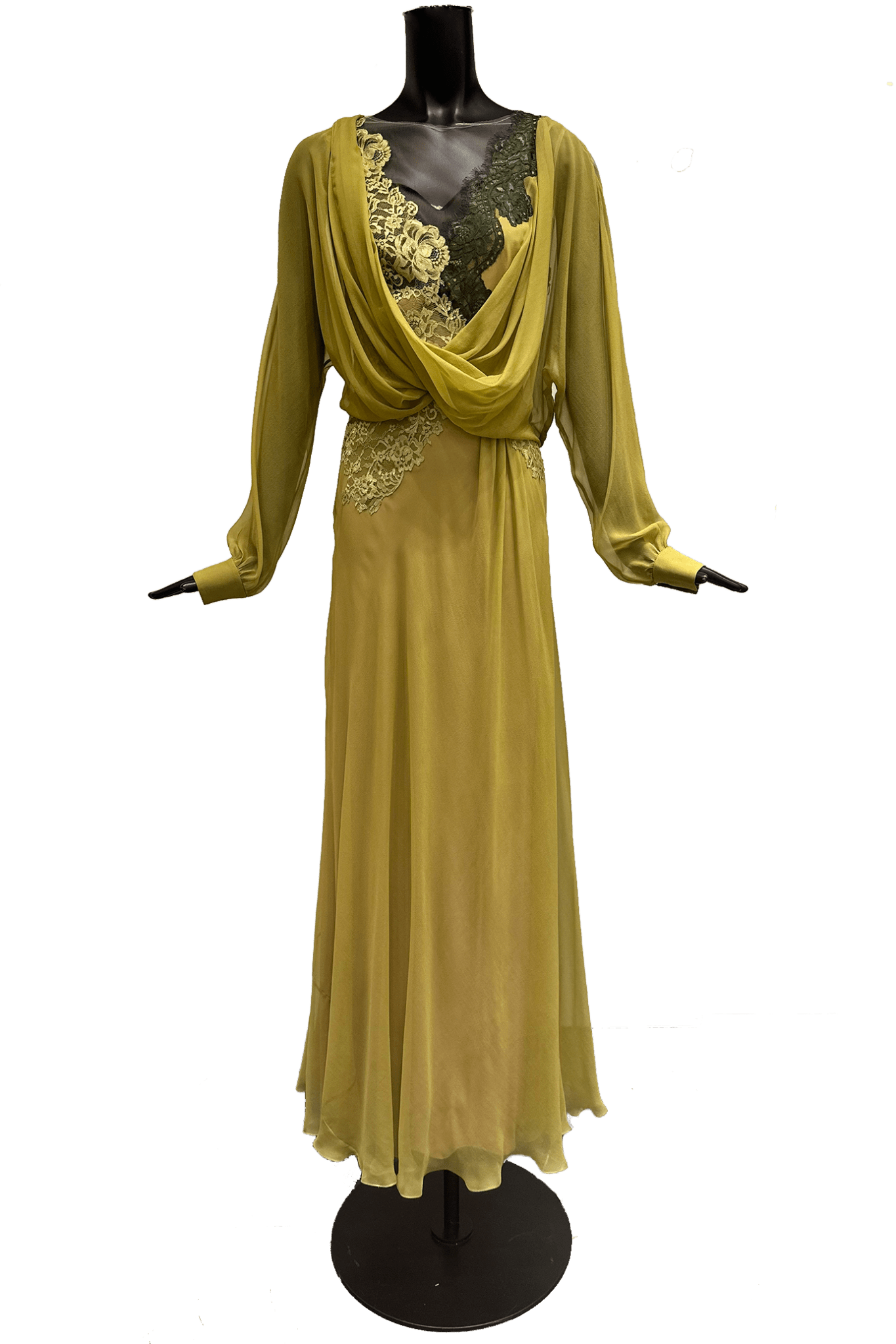 Floor Length Silk Dress - ALBOUSHIYA - district 5 - dubai - riyadh - abaya - dresses - designers - evening wear - luxury - elegance - craftsmanship - gowns - cocktail dresses - collections - georges