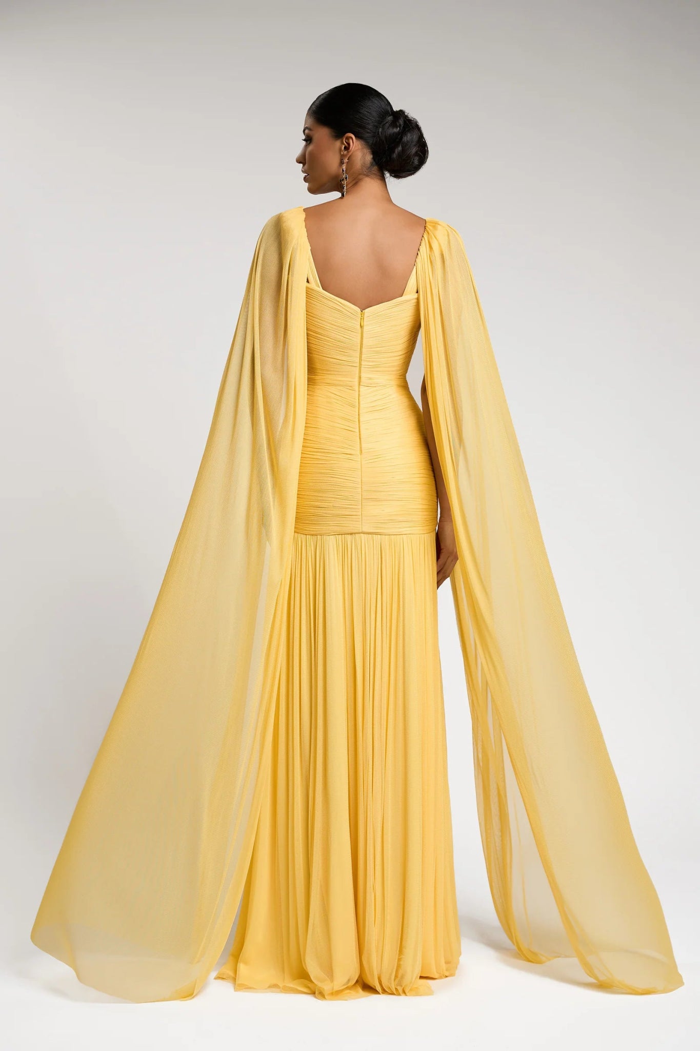 Francesca Gown - ALBOUSHIYA - district 5 - dubai - riyadh - abaya - dresses - designers - evening wear - luxury - elegance - craftsmanship - gowns - cocktail dresses - collections - georges