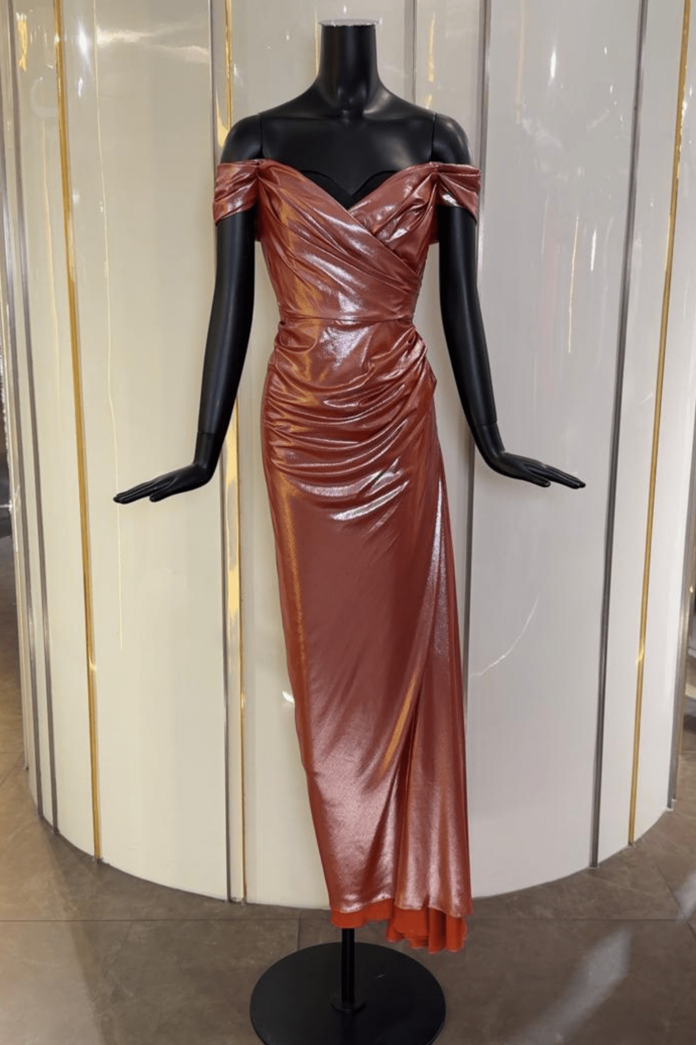 Gaia Glossy Long Dress - ALBOUSHIYA - district 5 - dubai - riyadh - abaya - dresses - designers - evening wear - luxury - elegance - craftsmanship - gowns - cocktail dresses - collections - georges