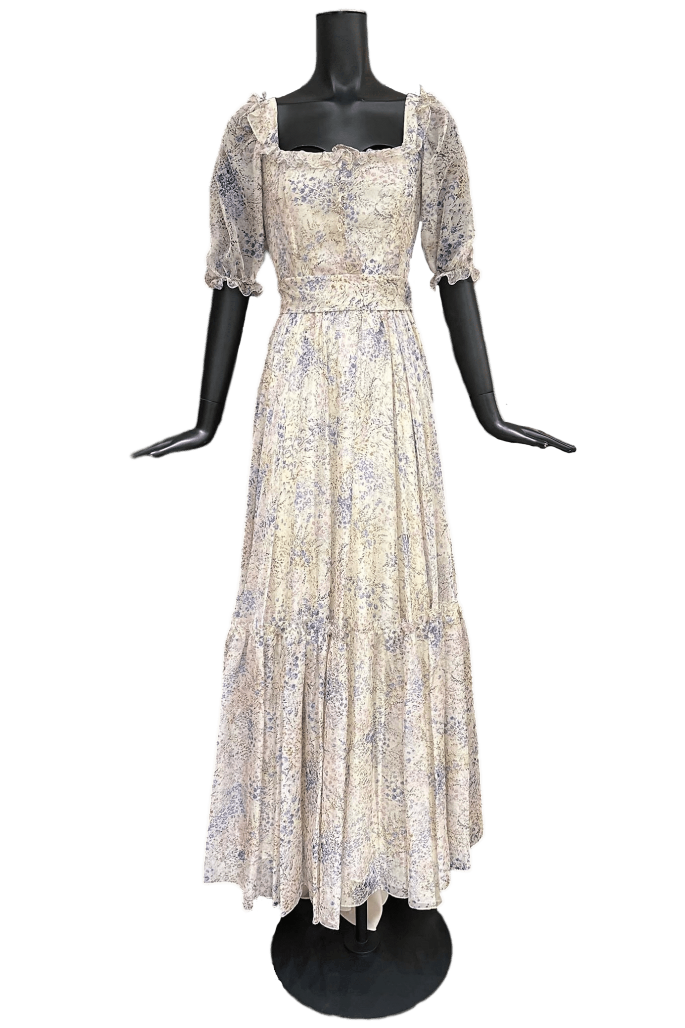 Gathered Dress - ALBOUSHIYA - district 5 - dubai - riyadh - abaya - dresses - designers - evening wear - luxury - elegance - craftsmanship - gowns - cocktail dresses - collections - georges