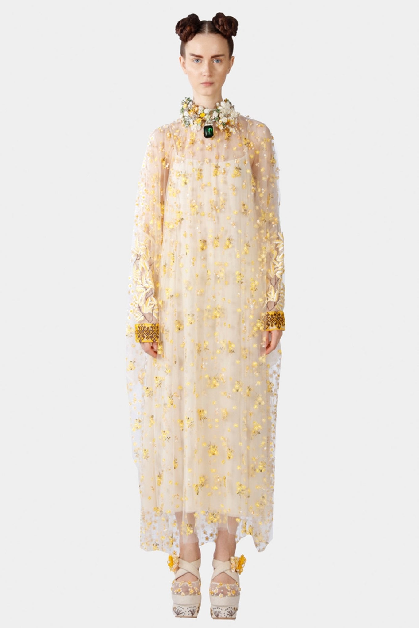 Gira Gown - ALBOUSHIYA - district 5 - dubai - riyadh - abaya - dresses - designers - evening wear - luxury - elegance - craftsmanship - gowns - cocktail dresses - collections - georges