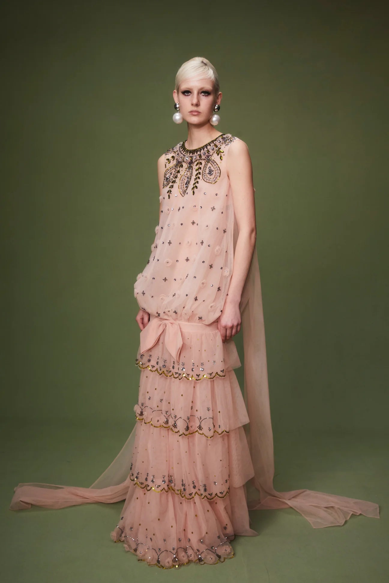 Jasper Gown - ALBOUSHIYA - district 5 - dubai - riyadh - abaya - dresses - designers - evening wear - luxury - elegance - craftsmanship - gowns - cocktail dresses - collections - georges