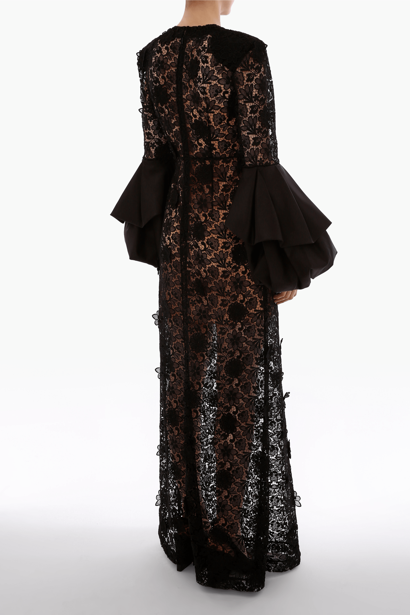 Jayma Dress - ALBOUSHIYA - district 5 - dubai - riyadh - abaya - dresses - designers - evening wear - luxury - elegance - craftsmanship - gowns - cocktail dresses - collections - georges