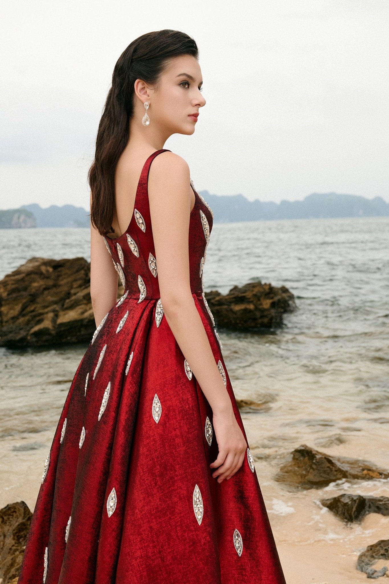 Jemma Ball Gown Loose Strap Taffeta Floor Length Dress - ALBOUSHIYA - district 5 - dubai - riyadh - abaya - dresses - designers - evening wear - luxury - elegance - craftsmanship - gowns - cocktail dresses - collections - georges