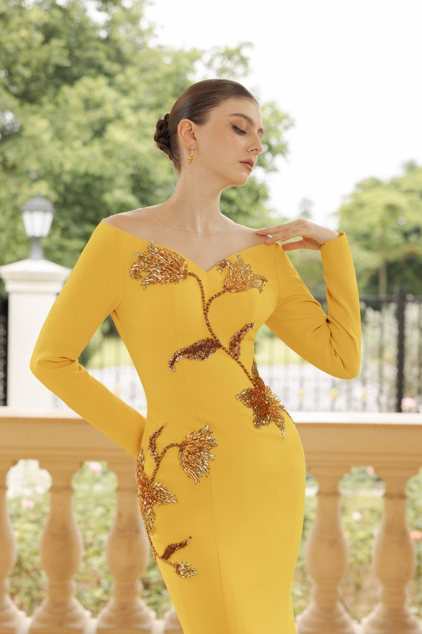 Juliette Crepe Dress - ALBOUSHIYA - district 5 - dubai - riyadh - abaya - dresses - designers - evening wear - luxury - elegance - craftsmanship - gowns - cocktail dresses - collections - georges