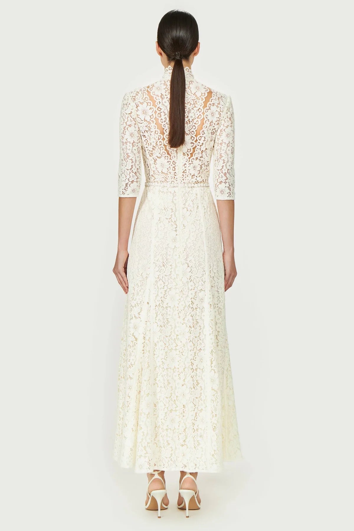 Junia Corded Lace Gown - ALBOUSHIYA - district 5 - dubai - riyadh - abaya - dresses - designers - evening wear - luxury - elegance - craftsmanship - gowns - cocktail dresses - collections - georges