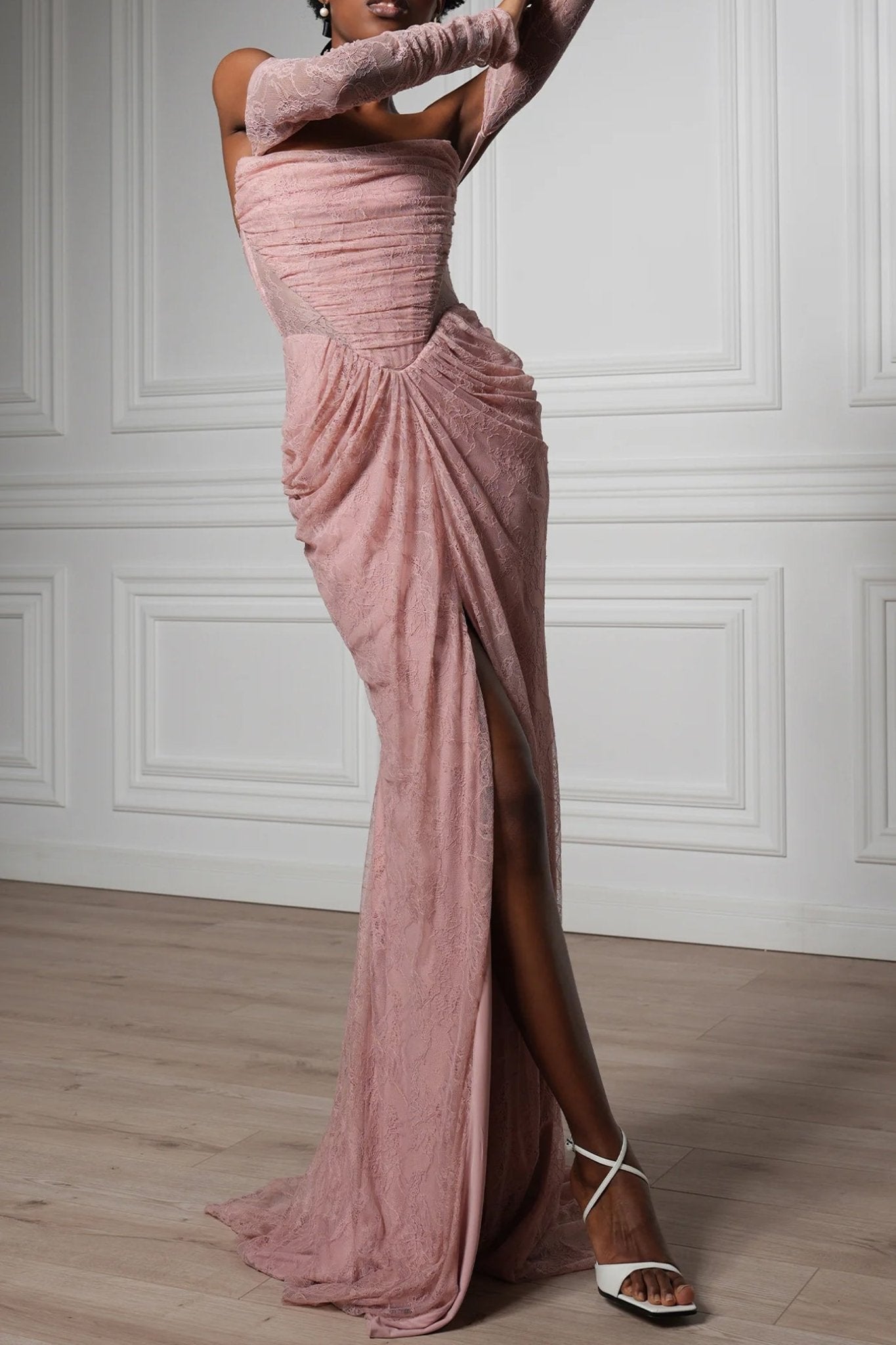 Kala Lace Dress - ALBOUSHIYA - district 5 - dubai - riyadh - abaya - dresses - designers - evening wear - luxury - elegance - craftsmanship - gowns - cocktail dresses - collections - georges