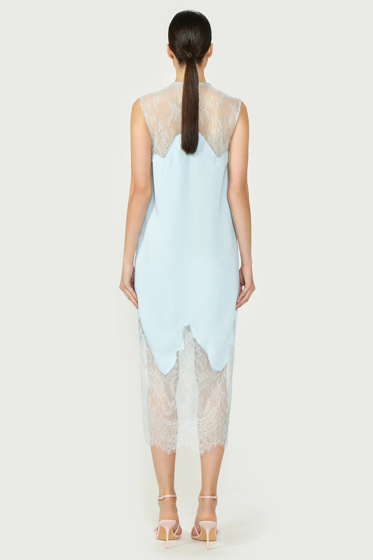 Keeva Crystal Crepe Dress - ALBOUSHIYA - district 5 - dubai - riyadh - abaya - dresses - designers - evening wear - luxury - elegance - craftsmanship - gowns - cocktail dresses - collections - georges