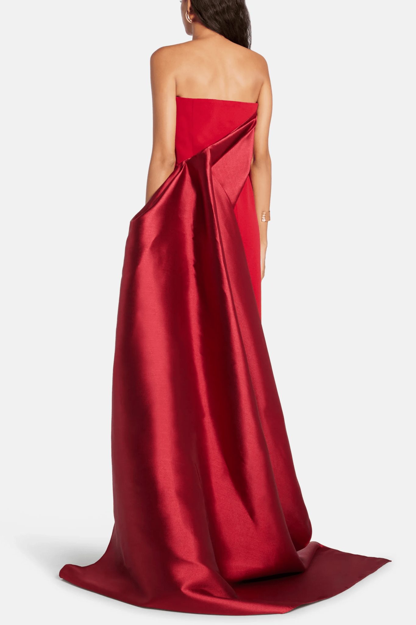 Kinsley Maxi Dress - ALBOUSHIYA - district 5 - dubai - riyadh - abaya - dresses - designers - evening wear - luxury - elegance - craftsmanship - gowns - cocktail dresses - collections - georges