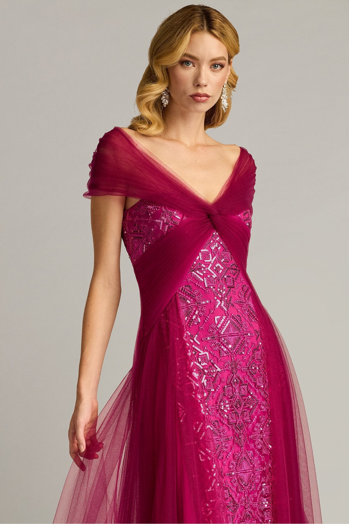 Kollmer Sequin Embroidered Tulle Gown - ALBOUSHIYA - district 5 - dubai - riyadh - abaya - dresses - designers - evening wear - luxury - elegance - craftsmanship - gowns - cocktail dresses - collections - georges