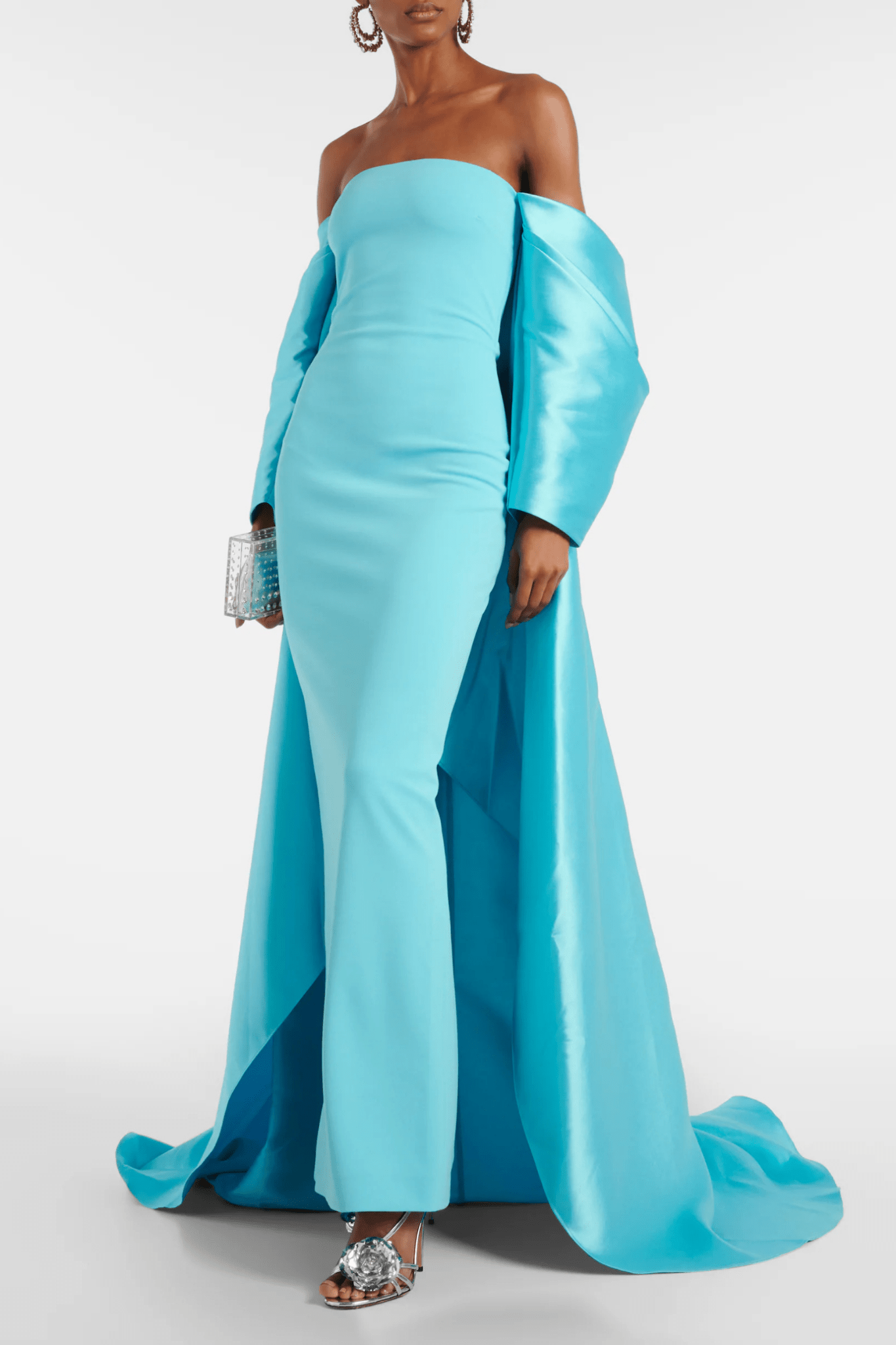 Kyla Maxi Dress - ALBOUSHIYA - district 5 - dubai - riyadh - abaya - dresses - designers - evening wear - luxury - elegance - craftsmanship - gowns - cocktail dresses - collections - georges