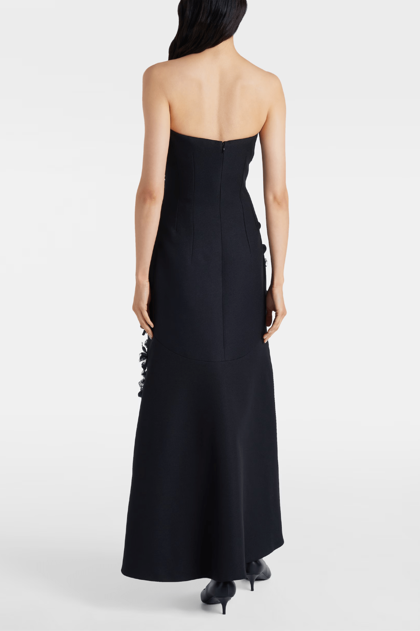 Leilani Embellished Strapless Gown - ALBOUSHIYA - district 5 - dubai - riyadh - abaya - dresses - designers - evening wear - luxury - elegance - craftsmanship - gowns - cocktail dresses - collections - georges