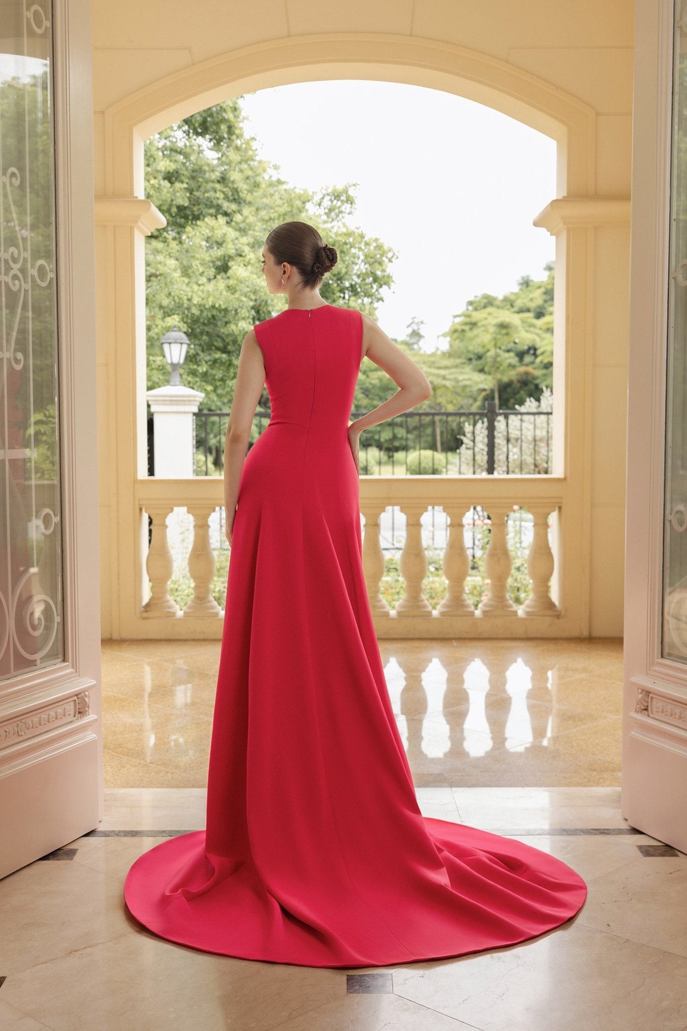 Leonie Crepe Dress - ALBOUSHIYA - district 5 - dubai - riyadh - abaya - dresses - designers - evening wear - luxury - elegance - craftsmanship - gowns - cocktail dresses - collections - georges