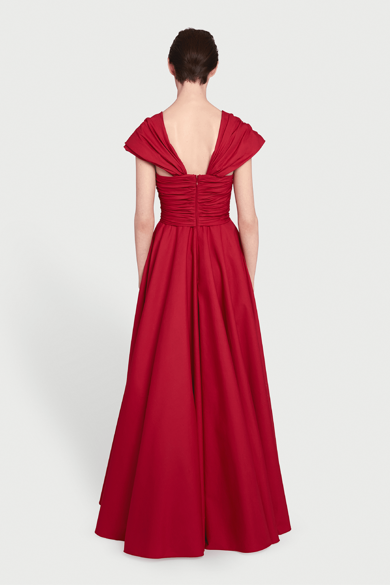 Long Corsage Red Popeline Dress - ALBOUSHIYA - district 5 - dubai - riyadh - abaya - dresses - designers - evening wear - luxury - elegance - craftsmanship - gowns - cocktail dresses - collections - georges