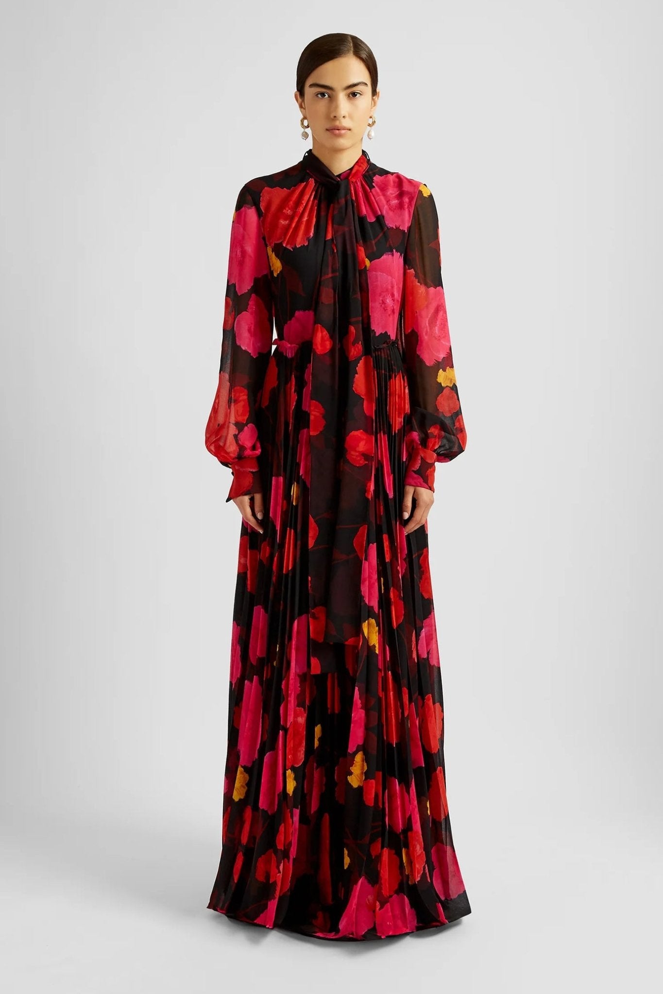 Long Sleeve Gown With Pleated Skirt - ALBOUSHIYA - district 5 - dubai - riyadh - abaya - dresses - designers - evening wear - luxury - elegance - craftsmanship - gowns - cocktail dresses - collections - georges